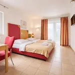 Airport Messe Villa Casa