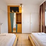 Airport Messe Casa Apartment