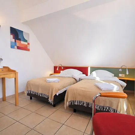 Airport Messe Casa Apartment *
