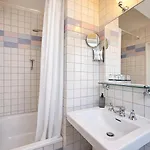 Airport Messe Casa Apartment *